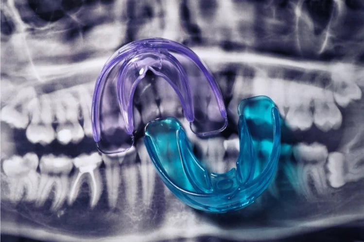 Mouth guards placed on a dental scan