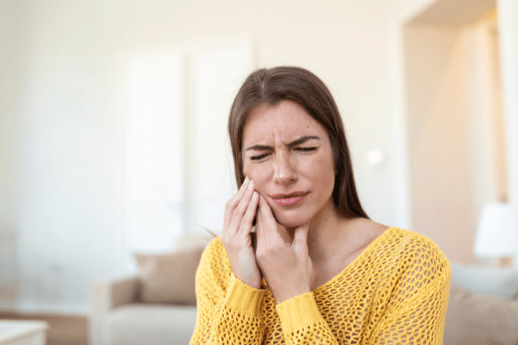Why Do My Teeth Hurt? 7 Common Causes