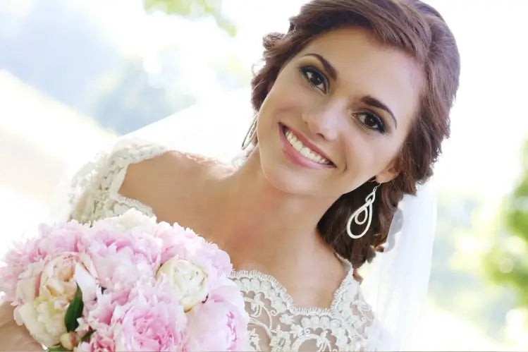 How Clear Aligners Can Boost Your Confidence for a Bride?
